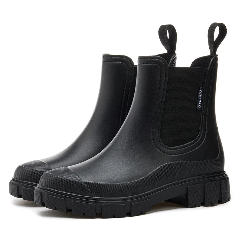 Luna | Round Toe Chunky Lug Platform Rubber Autumn Chelsea Boots Women