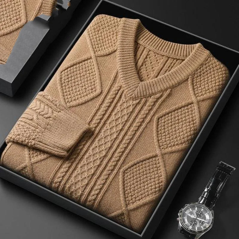 Men's Cable Knit V-Neck Sweater, Long Sleeve | Savoni