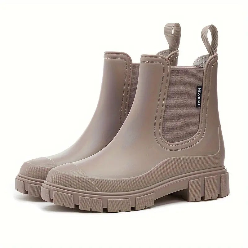 Suki | Round Toe Chunky Lug Autumn Platform Block Heel Chelsea Boots Women