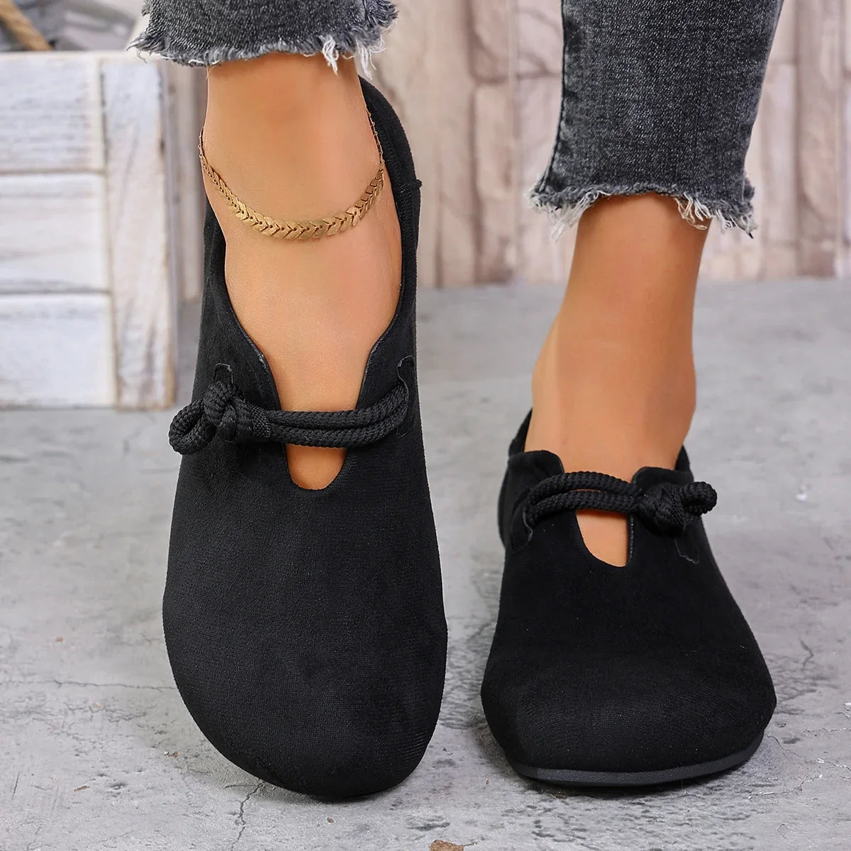 Rosie | Bow Round Toe Faux Suede Slip On Shoes Women