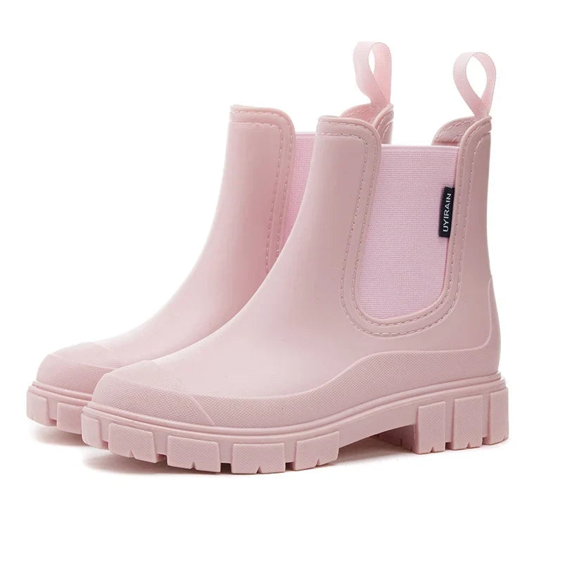 Luna | Round Toe Chunky Lug Platform Rubber Autumn Chelsea Boots Women