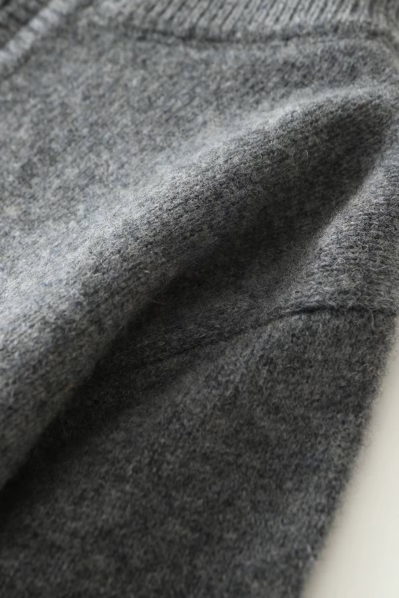 Men's Fine Knit Quarter-Zip with Contrast Collar | Savoni